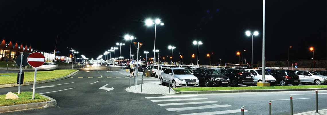 Coresi Mall